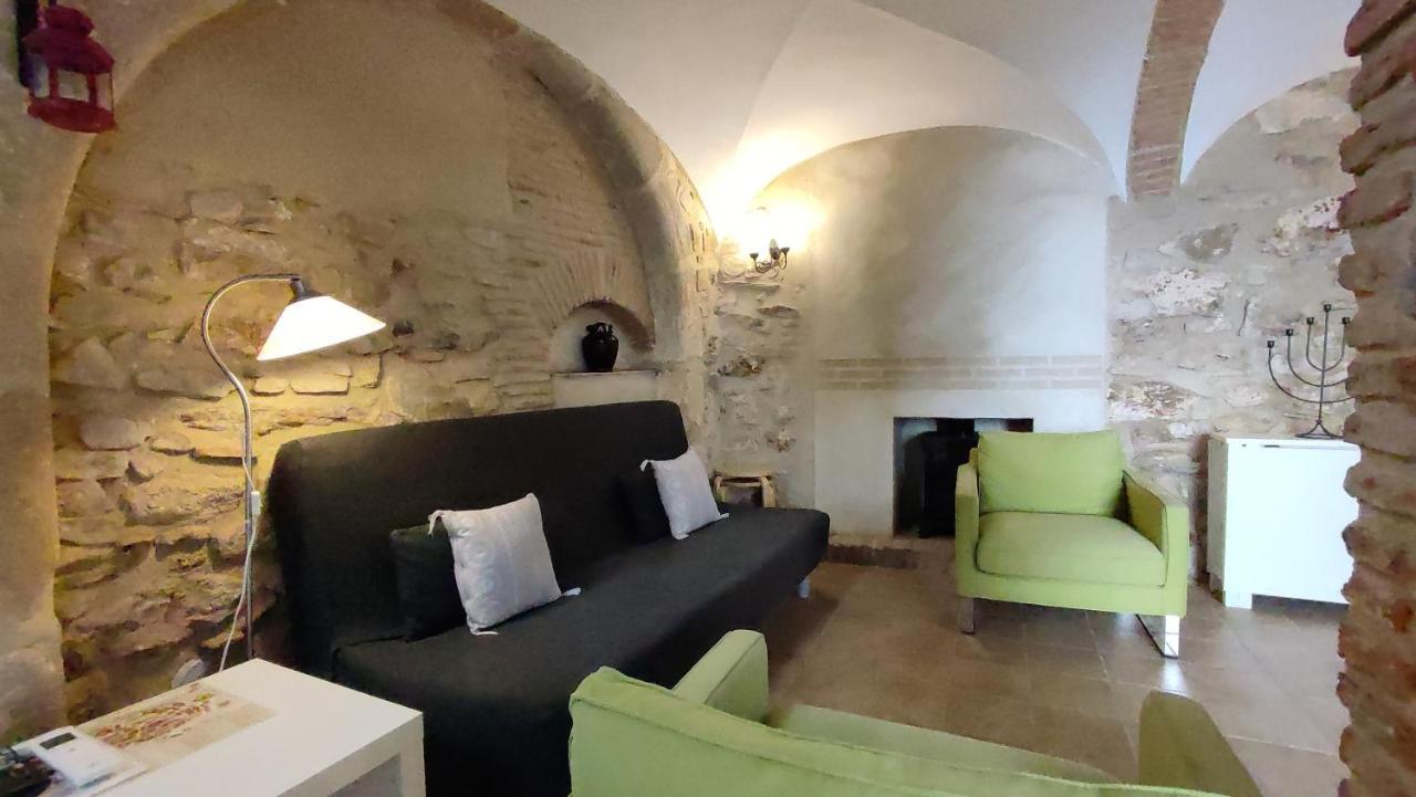 La Casina De Piedra Encanto - Parte Antigua De Caces Eksteriør billede