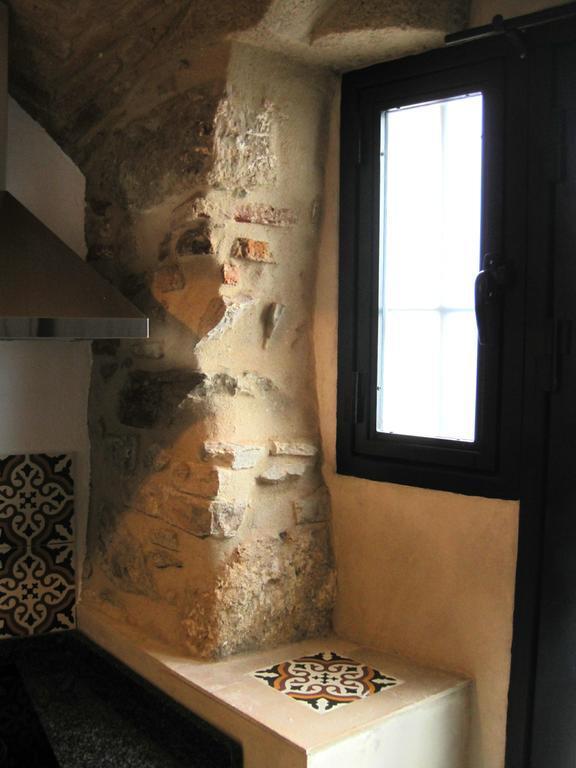 La Casina De Piedra Encanto - Parte Antigua De Caces Værelse billede